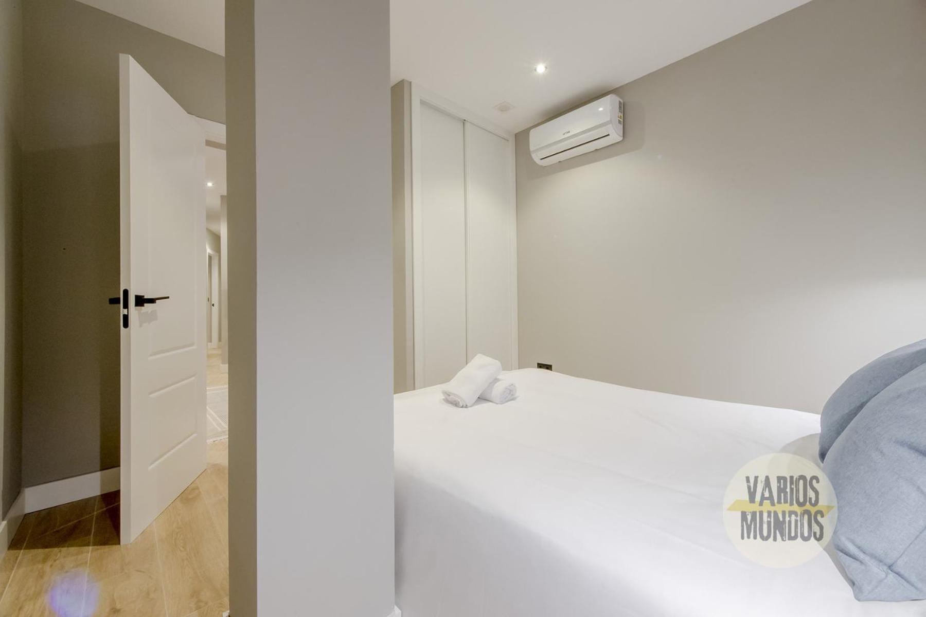 Urban And Central Apt 5Pax En Calle Silva-Gran Via E2 马德里 外观 照片